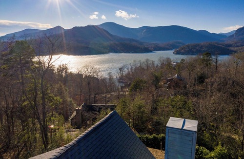 Sunset Cove House | Luxury Home with Amazing Lake & Mountain views, game room, hot tub, lake access!