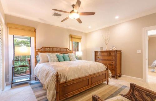 Wailua House | Luxury Oceanfront ground floor condo