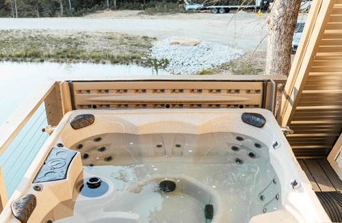 Campton Cabin | Luxury Tiny Cabin on Pond w/Hot Tub, Loft & Resort Game Room – 20 Mins to Red River Gorge