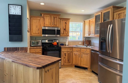 Southwest Harbor House | Maine Forest Home · Downtown SW Harbor 3 Minute Drive · Near Acadia Trails