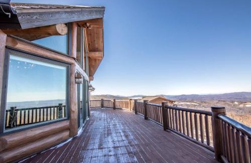Beech Mountain House | Mansion In The Sky