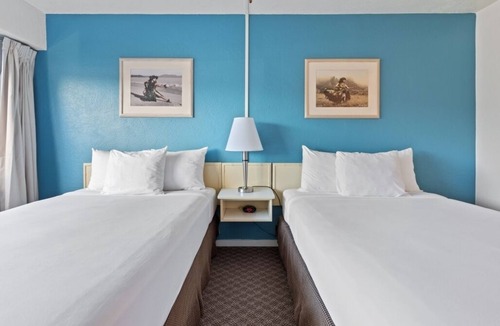 Kahului Hotel | Maui Escape | 3 Family-Friendly Units | Pool | 1.9 mi to Kanaha Beach Park