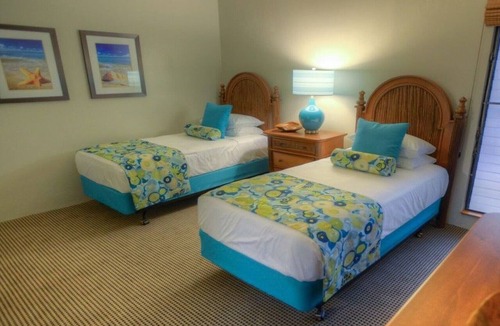 Kahana Resort | Maui Vacation Near Ka'anapali & Kapalua