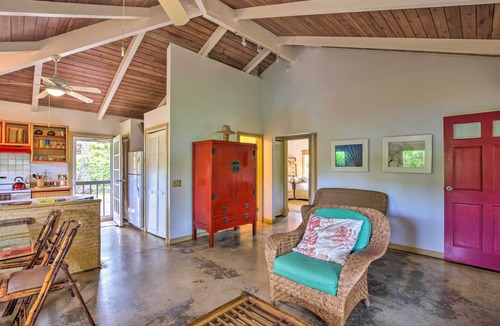Wailua Cottage | 'Melemele' Kapa'a Cottage: 1 Block to Beach!