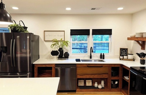 Tate House | Milton/Alpharetta 5BR Home 5-bds/up to 12 guests - House & Event Venue