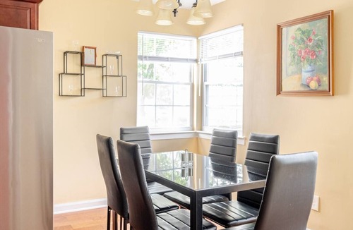 Durham House | Modern 4-bedroom house, TV in bedroom,big fence yard, Pet stay free,Lighted yard