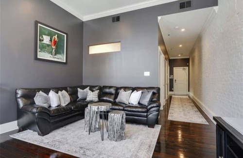 French Quarter Condo | Modern penthouse condo in the beautiful French Quarter.