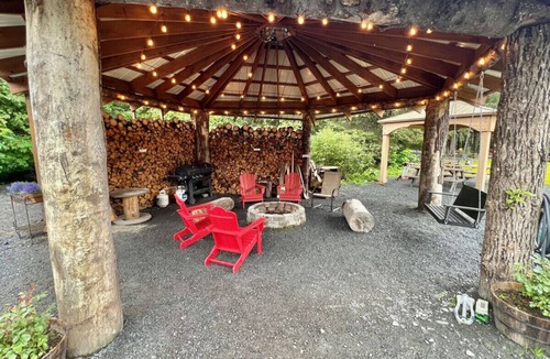 Questa Woods Cabin | Mt. Alice Cozy cabin #2 of #3 built new in 2023.