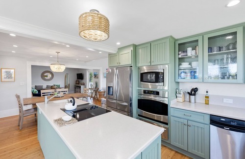 Bald Head Island House | New decks, ocean views, steps to South Beach, close to shopping and BHI club