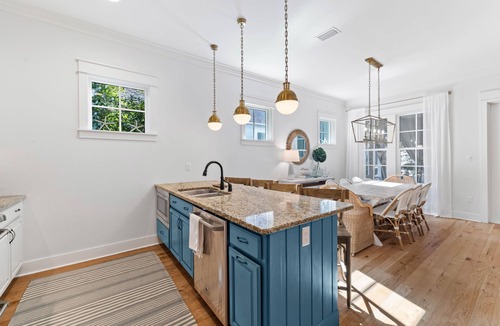 WaterSound West Beach House | New Specials! 6 Seater Cart, Bikes & Beach Toys, Gated Beach Community