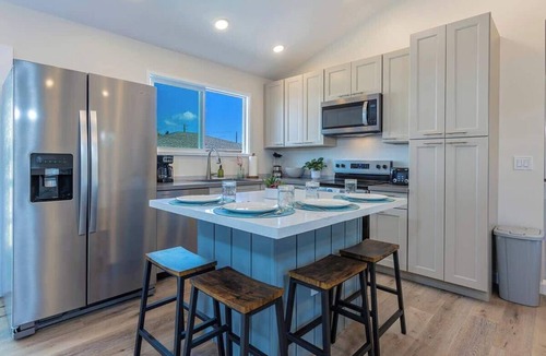 Wailuku Apartment | NEW! Wailuku Modern 3BR | Central Maui
