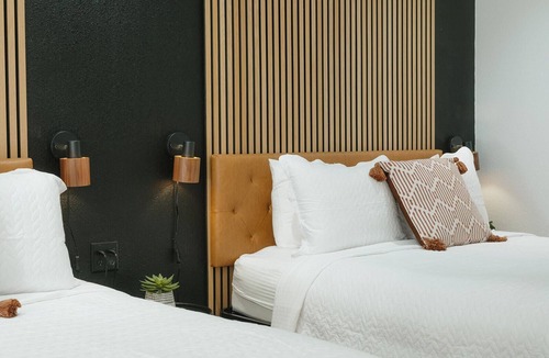 Bentonville Hotel | Newly Renovated Boutique Hotel, Bentonville Minutes to Downtown Crystal Bridges