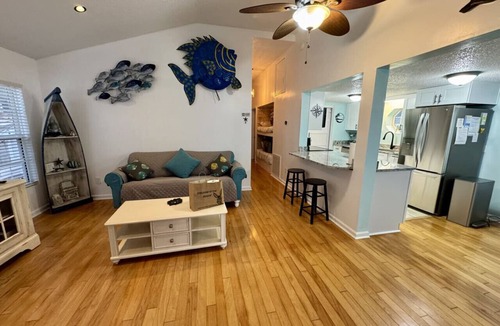 Surfside Beach Cottage | Ocean Lakes-Sleeps 6-Free Golf Cart Included-Pet-Friendly