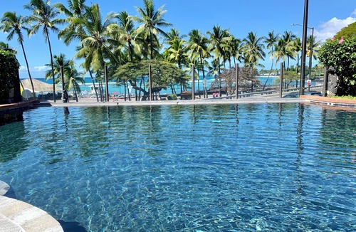Kahaluu Bay Condo | Ocean View, Beach Front, Dream Vacation Villa, at Kahalu’u Snorkel & Surf Beach.
