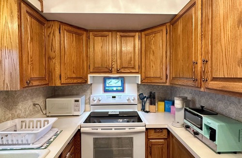 Ketchikan House | Oceanfront 1922 Charmer Meets Unbeatable Location In Ketchikan
