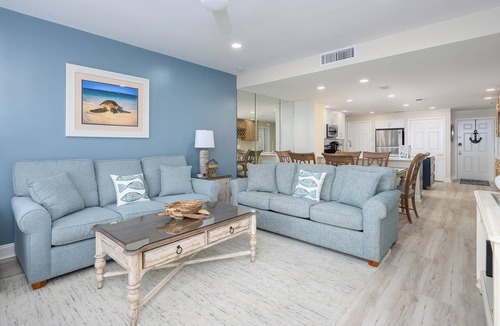 South Beach Condo | Oceanfront | Dolphin & Sunset Views | 2025 Renovation | 1841 Beachside Tennis