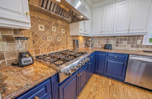 Corolla House | Oceanfront Estate | 14BR | Private Pool & Hot Tub | Sleeps 32
