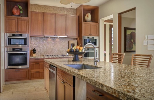 Kamuela Villa | OCEANFRONT PUAKO HAWAII LUXURY VILLA STEPS TO HAWAII'S BEST SNORKEL & SCUBA REEF