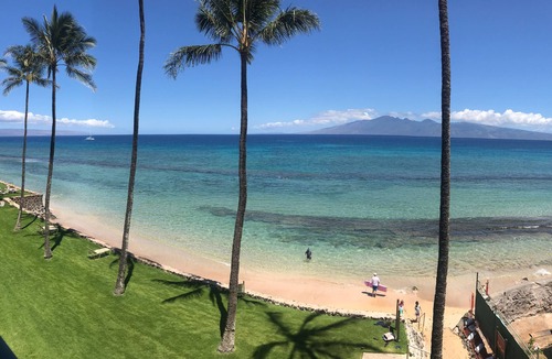Honokowai Condo | Oceanfront Views! Corner unit!