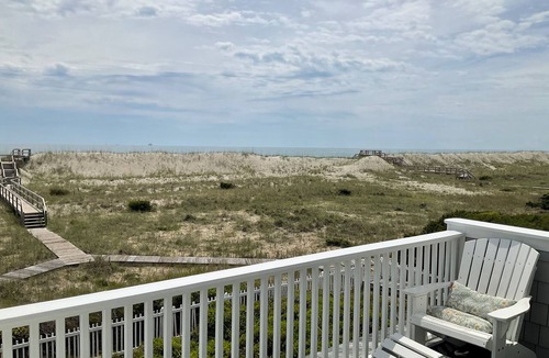 Flora's Bluff House | OCEANFRONT w/DIRECT BEACH ACCESS -Panoramic view w/BHIC and Shoals available
