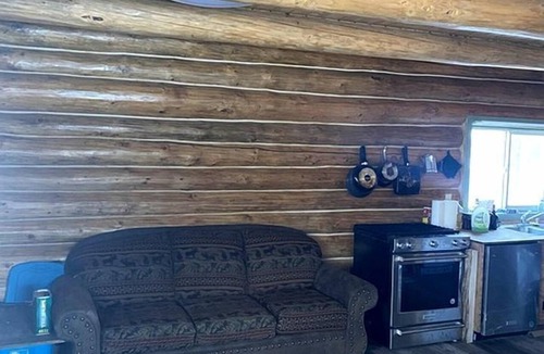 Cooper Landing Cabin | Off-Grid Cabin with Views from the Porch in Alaska