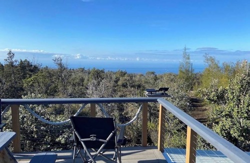 Ocean View Cabin | One bedroom cabin with fridge,kitchen and shower close to the clean toilets.