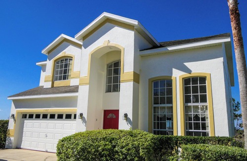 Highlands Reserve Villa | Orlando Executive Villa: 5 Bed Villa overlooking Highlands Reserve with Hot Tub