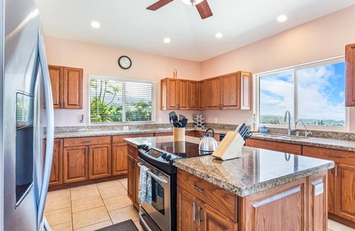 Kailua-Kona House | 🏖️Panoramic Ocean View Kona Home w/Private Infinity Pool | Akoa Place Kahakai Estates