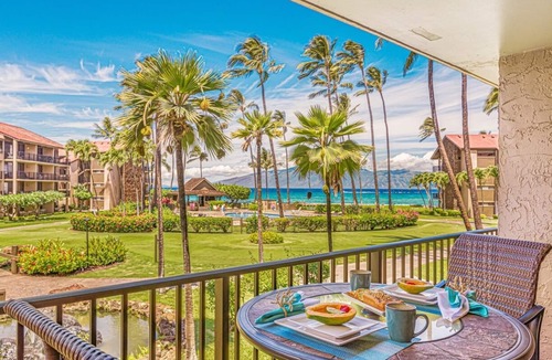 Honokowai Condo | Papakea Oceanview Studio 0 Bedroom Condo by RedAwning