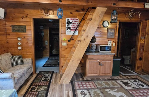 Sangerville Cabin | Perfect 4-bedroom cabin with direct ATV access to Newport/Dover Rail Trail