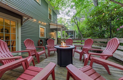 Montreat House | Perfect family friendly retreat near hiking, Montreat, and Black Mountain