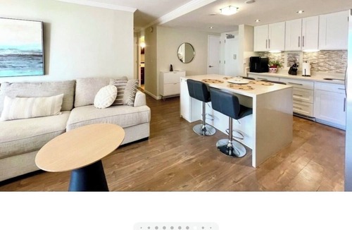 Ala Moana Condo | Perfect Ocean view 2-bedroom condo that’s centrally located near Ala Moana beach