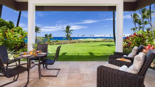 Kamuela Apartment | ❤PiH❤ Coastal Dreams Villa Ocean Front Walk to Private Beach Club Bikes