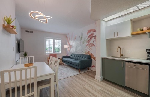 Florida Central Atlantic Coast Apartment | Pool view apartment near Epic Universe and Universal Studios