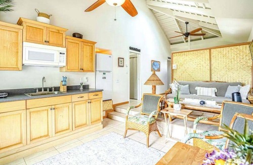 Princeville Condo | Princeville Duplex with Fast WiFi, AC, 2 Balconies & Pool