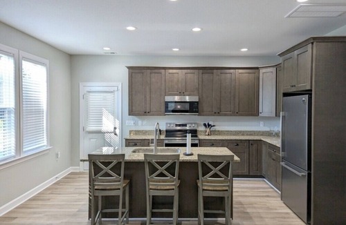 Elizabeth City House | Private 2Bed/2Bath Home with Modern Comfort and Rural Charm 5 min from Downtown