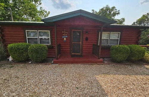 Sylvan Shores Cabin | Private Cabin, lake view, Hot Tub optional, Grille, Fire ring, 2-7 guests