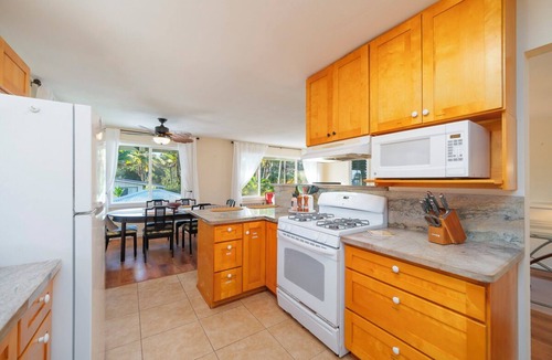 Kapoho House | Private Pool Hot Tub 4BR Rainforest Retreat
