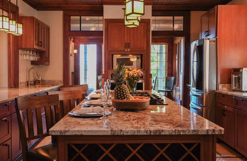 Skyland House | Private Retreat, Sauna, Games, Theater-Grand Eagle