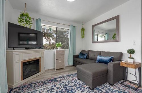 Royal Hawaiian Estates Apartment | Private Volcano Getaway - Near Kilauea & Trails