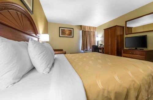 Central Colorado Springs Hotel | Quality Inn Colorado Springs South