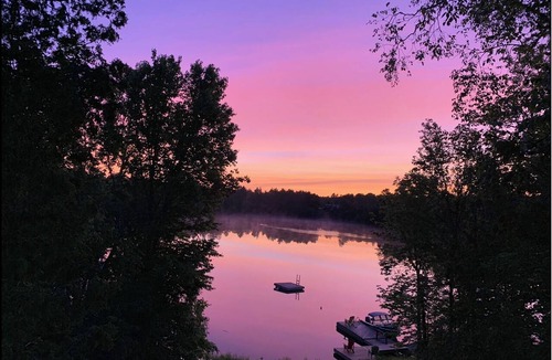 McKellar Cottage | Quiet Waterfront Cottage near Parry Sound