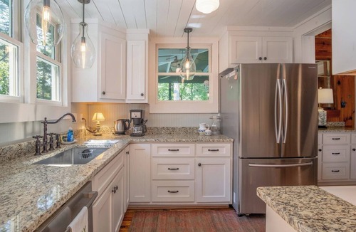 Cedar Mountain House | Reasonover Ride and Rest Near Dupont State Forest