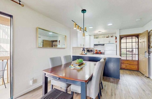 Nawiliwili Condo | Relax Poolside in Lihue After Island Adventures