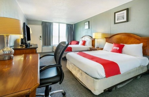 Jennings Hotel | Relax + Refill at Budget-Friendly Spot Near Attractions – Pet Friendly