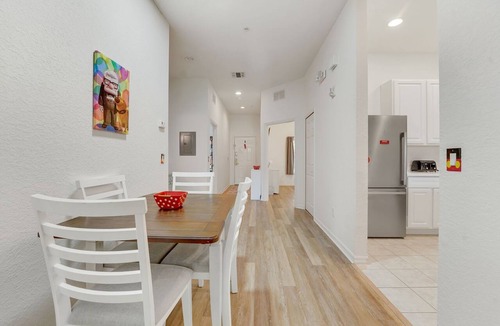 Bahama Bay Condo | Resort Condo with Balcony Near Disney
