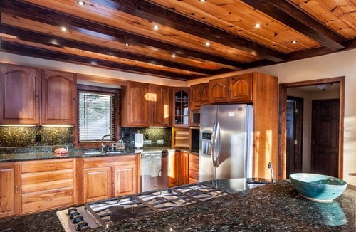 Ellijay Cabin | River's Bend Lodge by Mountain Oasis | Riverfront Cabin in Coosawattee River Resort