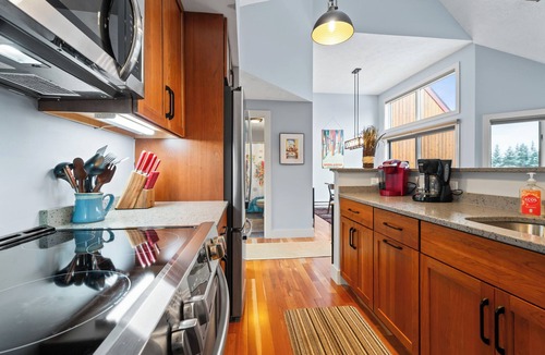 Rangeley Condo | Rock Pond Condo 45 - Beautiful Ski in/Ski out condo unit on Saddleback!