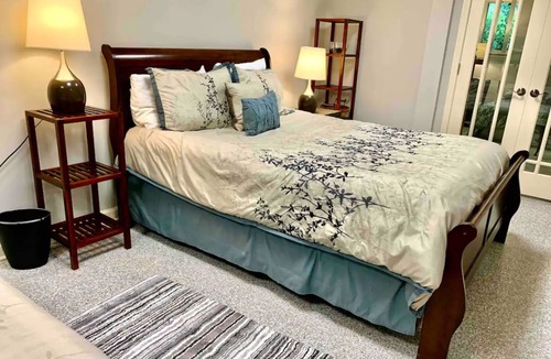 Stone Mountain Apartment | Romantic wilderness retreat for two with pool & grill access - dog-friendly