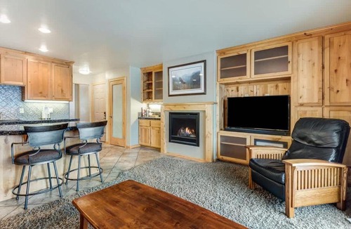 Bend House | Rustic Pet-Friendly Second Floor Condo